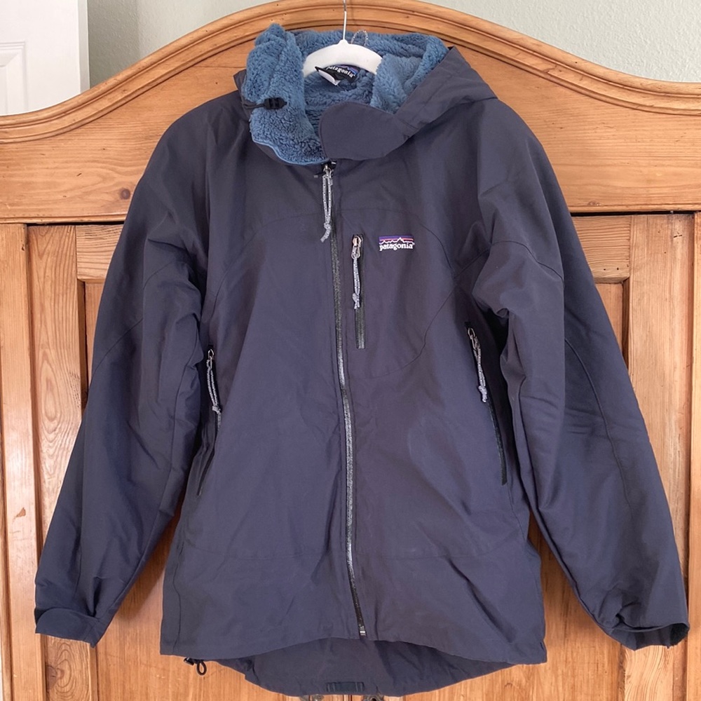 Patagonia ski / snowboard jacket